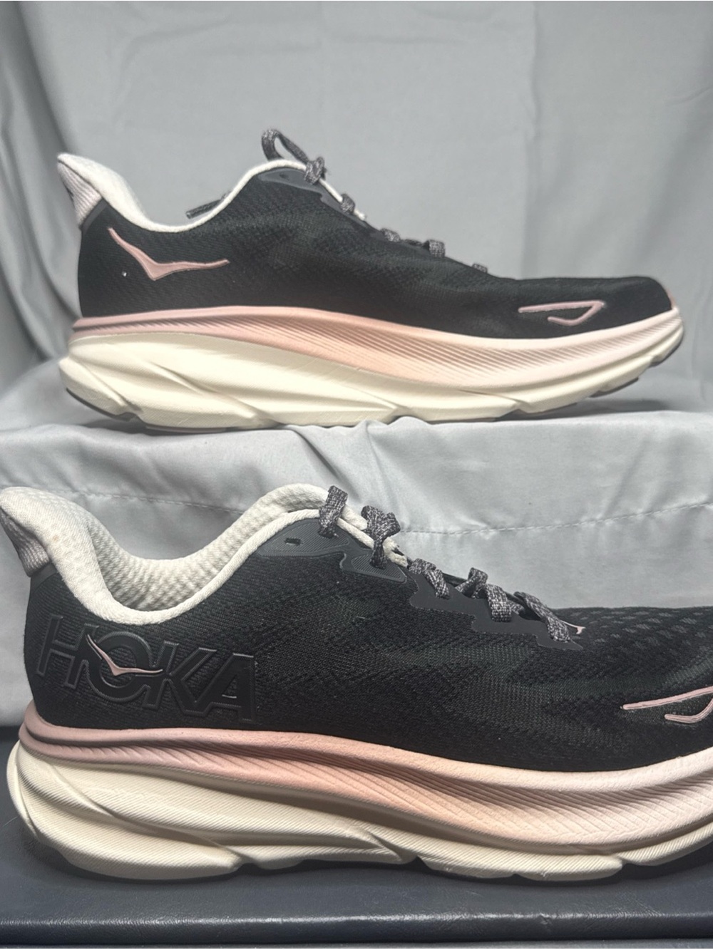 Hoka One One Clifton 9 Women’s Size 7.5B Athletic Running Obsidian/Quartzite